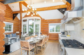 New! Chic European Style Cabin, Short Walk To Ski home Telluride